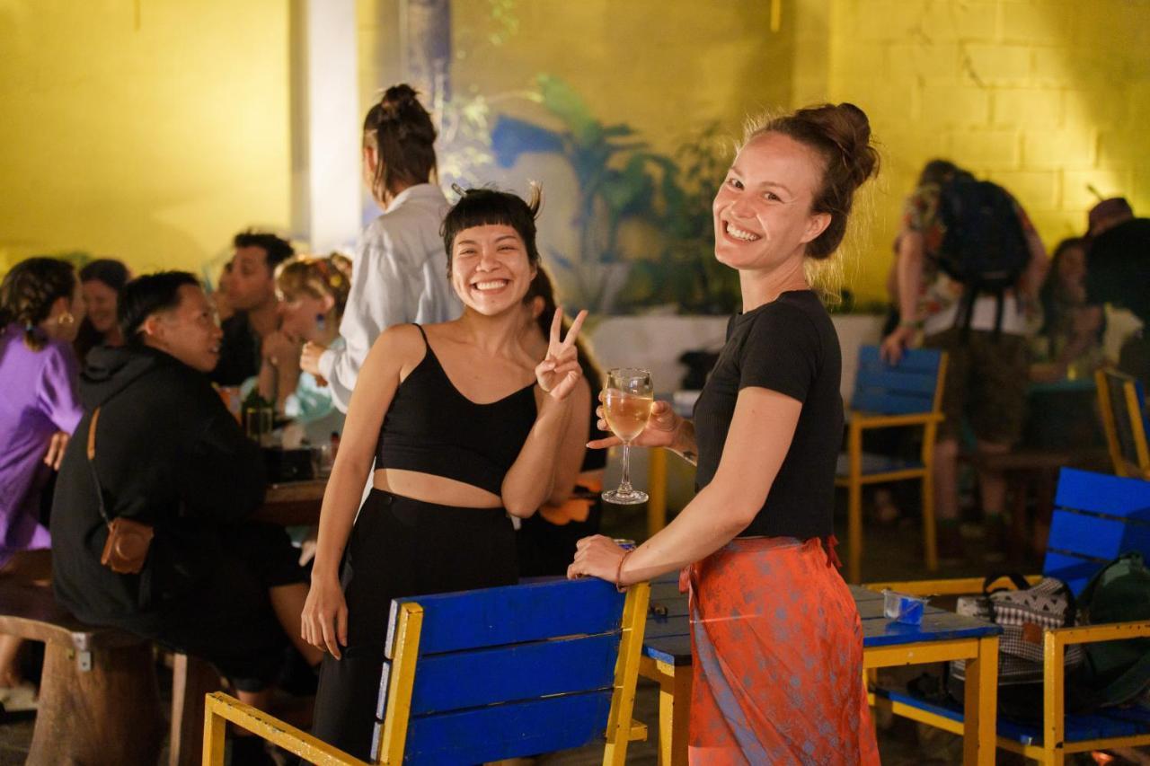 The Cuckoo'S Nest Hostel And Bar Managed By Hoianese Хойан Экстерьер фото